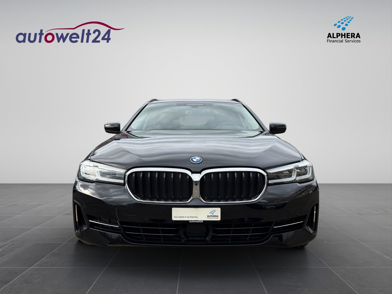 BMW 530e Touring Steptronic, Plug-in-Hybrid Benzin/Elektro, Occasion / Gebraucht, Automatik - 2