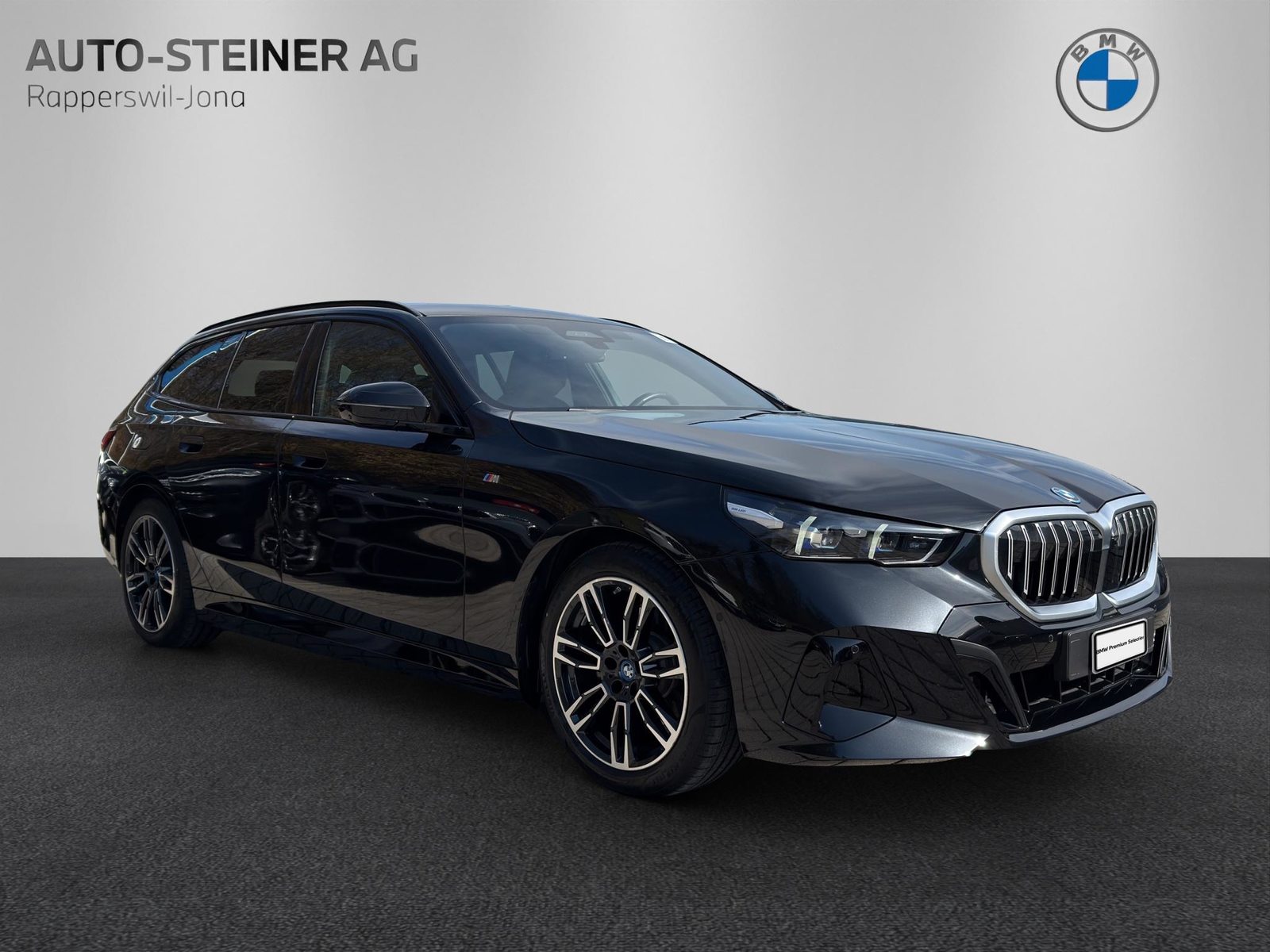 BMW 530e xDrive Touring M Sport *Leasingzins Aktion 0,9% oder 1,, Plug-in-Hybrid Petrol/Electric, Second hand / Used, Automatic - 7