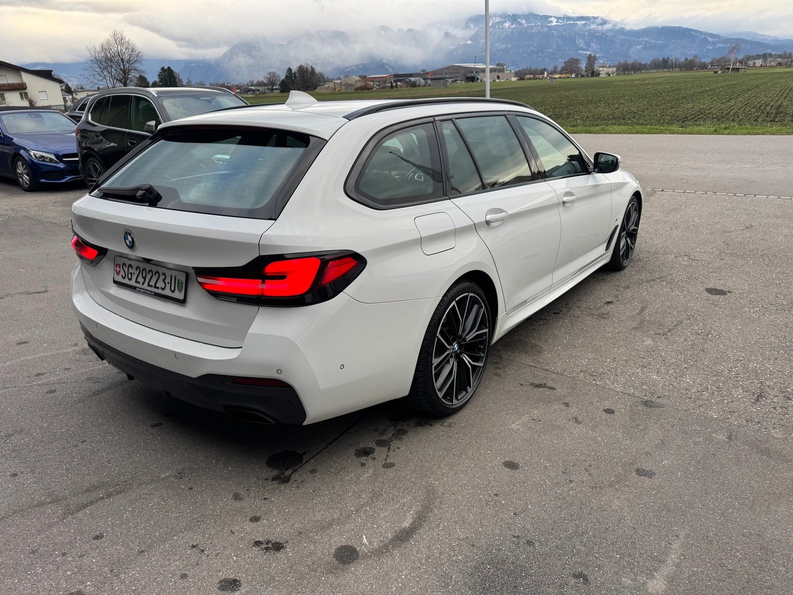 BMW 530d 48V Touring M Sport Steptronic, Hybride Léger Diesel/Électricité, Occasion / Utilisé, Automatique - 3