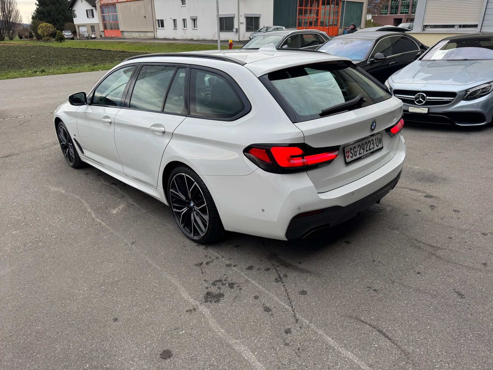 BMW 530d 48V Touring M Sport Steptronic, Hybride Léger Diesel/Électricité, Occasion / Utilisé, Automatique - 4