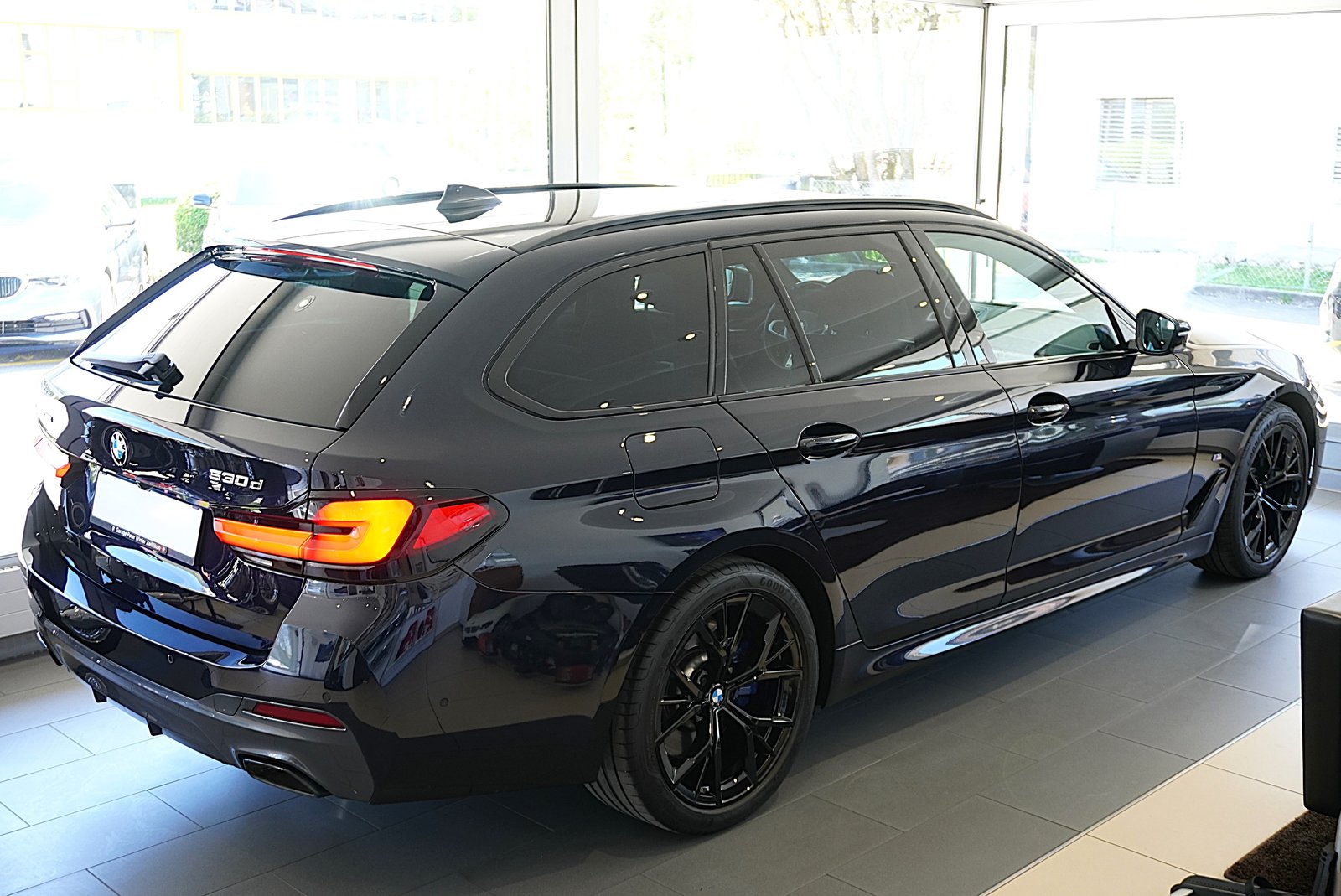 BMW 530d 48V Touring M Sport Steptronic, Hybride Leggero Diesel/Elettrica, Occasioni / Usate, Automatico - 5
