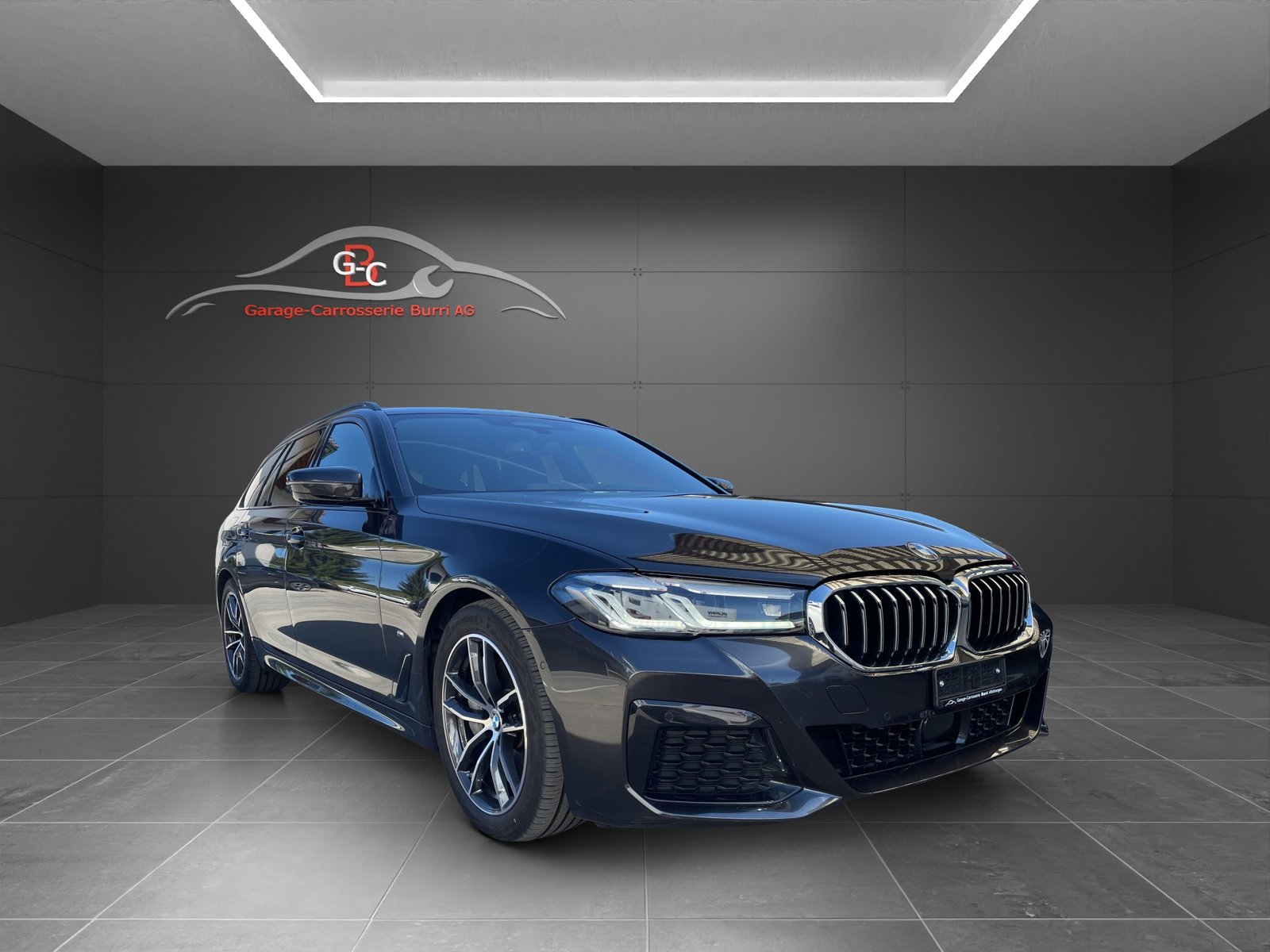 BMW 530d 48V Touring Pure M Sport Steptronic, Mild-Hybrid Diesel/Electric, Second hand / Used, Automatic - 3