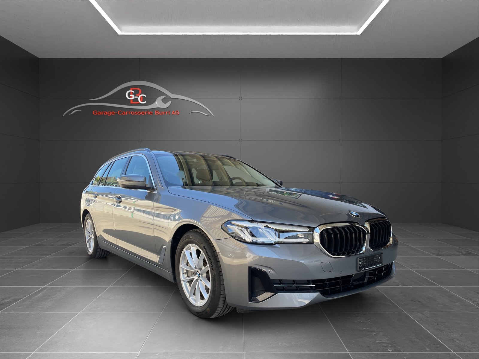 BMW 530d 48V Touring Steptronic, Mild-Hybrid Diesel/Electric, Second hand / Used, Automatic - 3