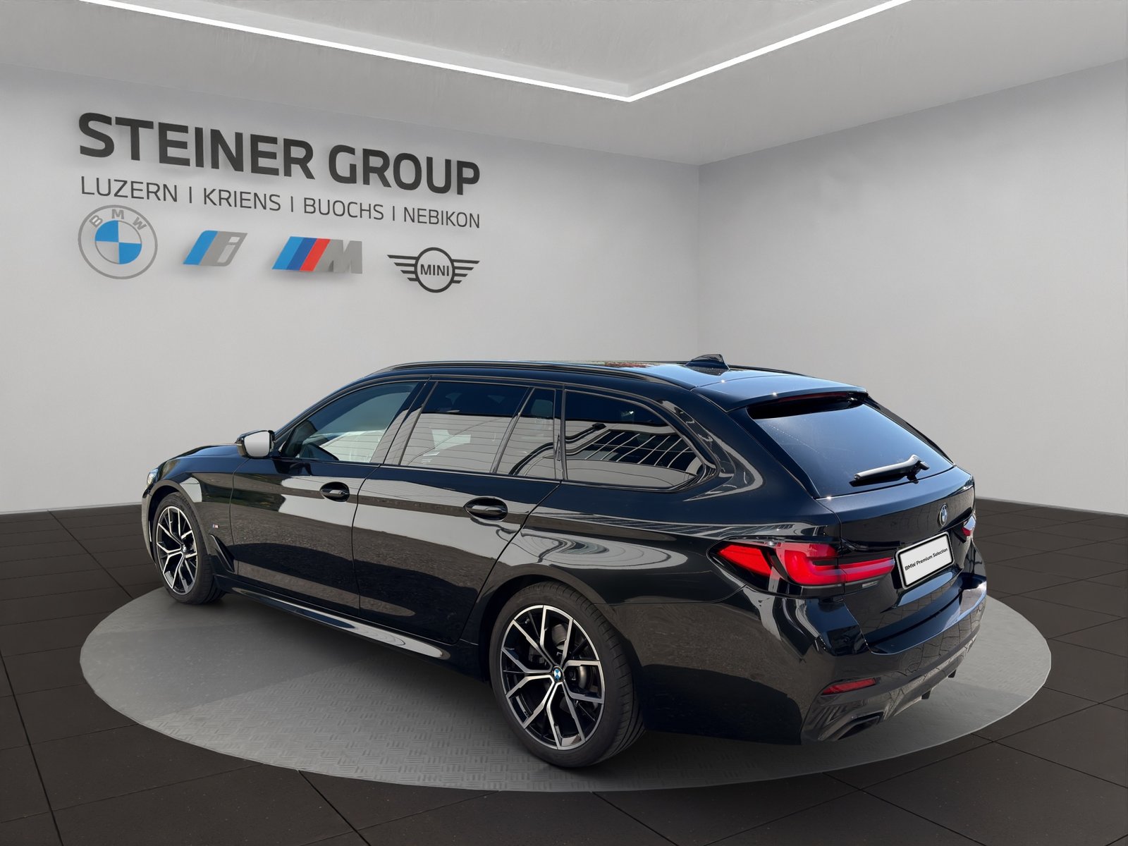 BMW 530d 48V Touring Pure M Sport Steptronic, Mild-Hybrid Diesel/Elektro, Occasion / Gebraucht, Automatik - 7