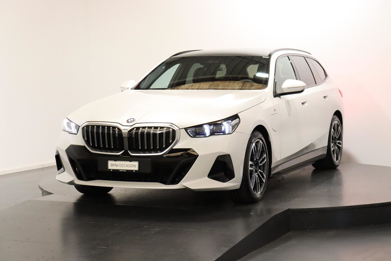 BMW 530e xDrive Touring