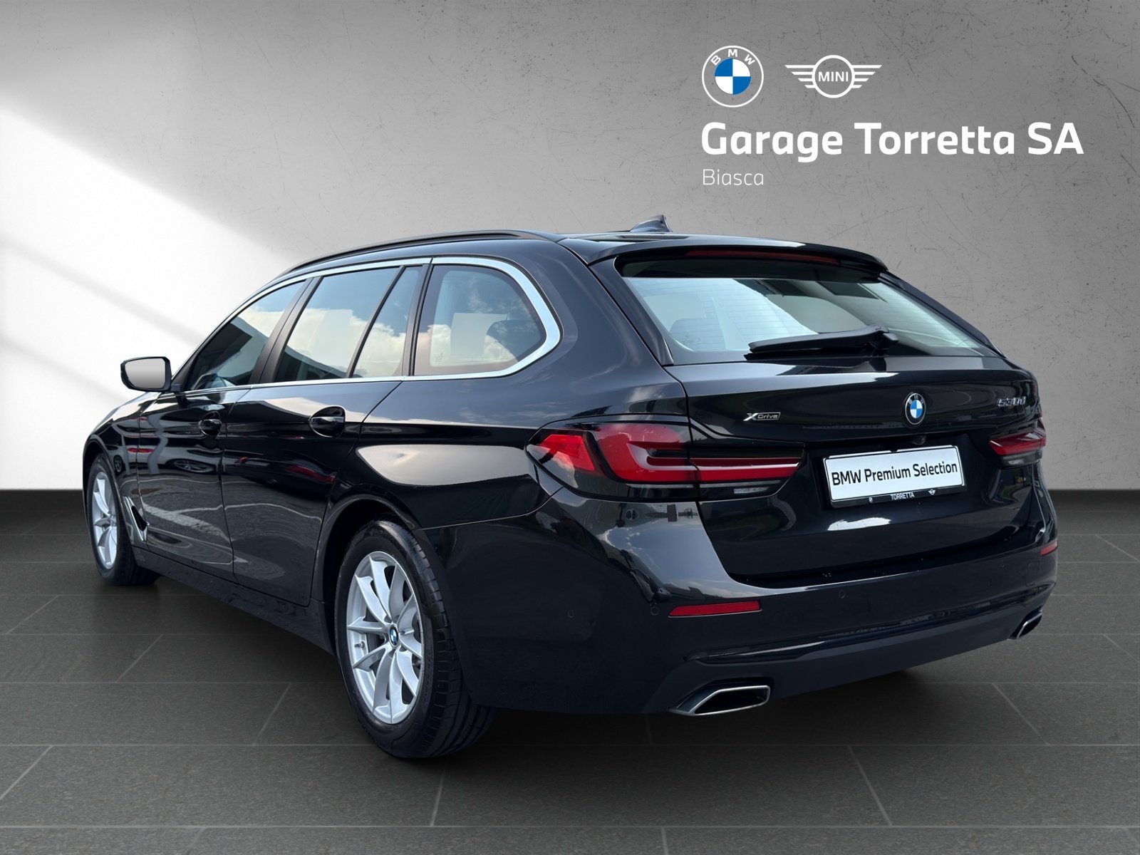 BMW 530d 48V Touring M Sport Steptronic, Mild-Hybrid Diesel/Electric, Second hand / Used, Automatic - 3