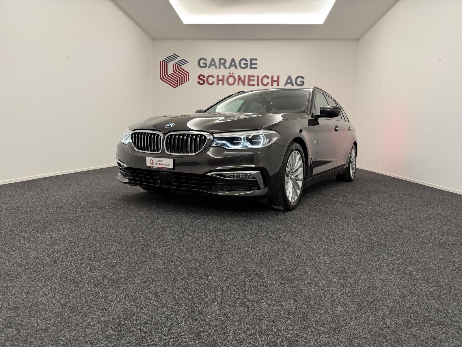 BMW 530d Touring Luxury Line Steptronic