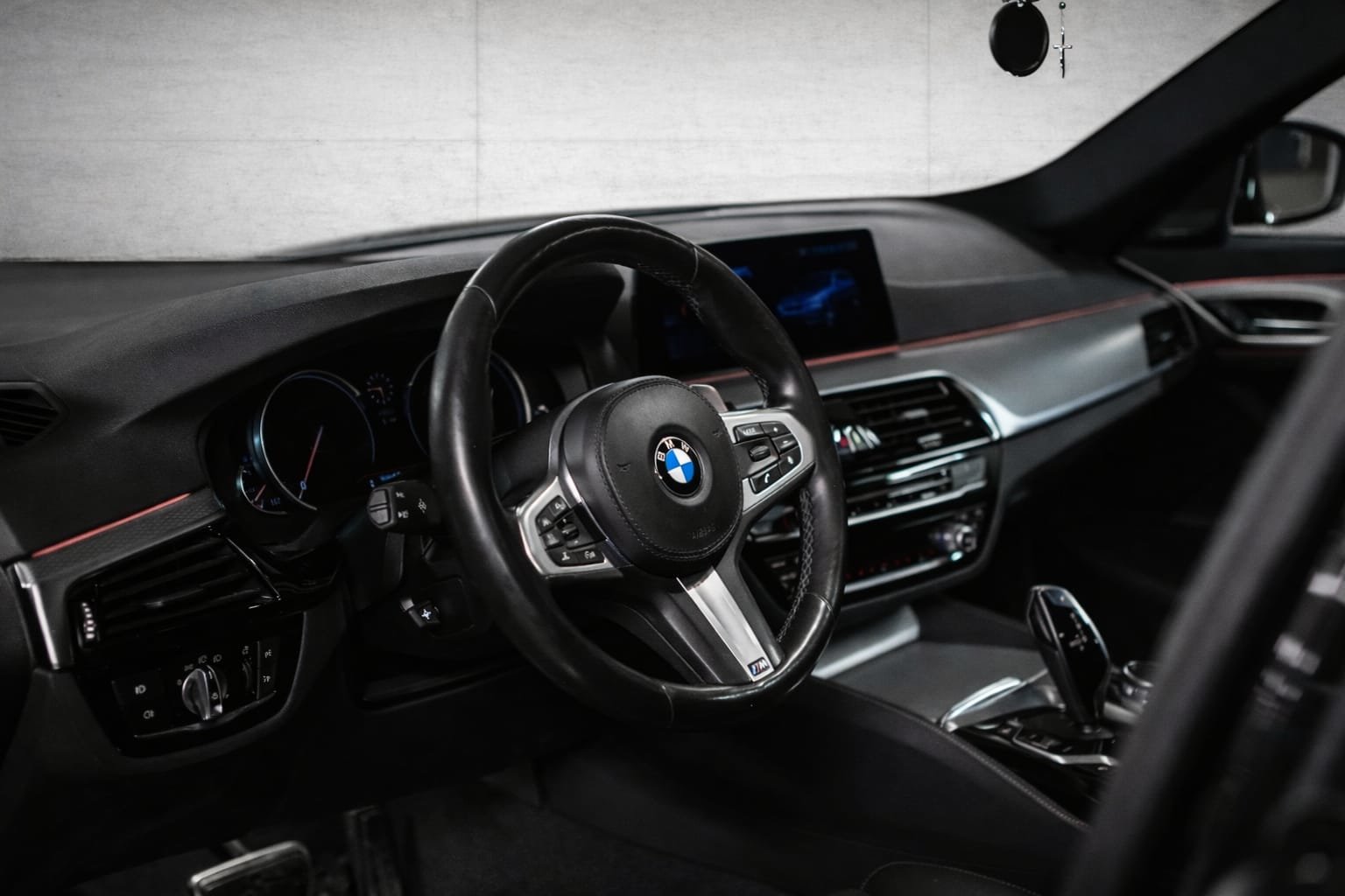BMW 530d Touring Steptronic, Diesel, Occasion / Gebraucht, Automatik - 7