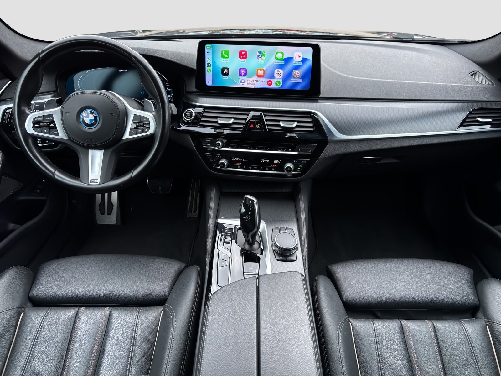 BMW 530e Touring Pure M Sport Steptronic, Plug-in-Hybrid Petrol/Electric, Second hand / Used, Automatic - 4