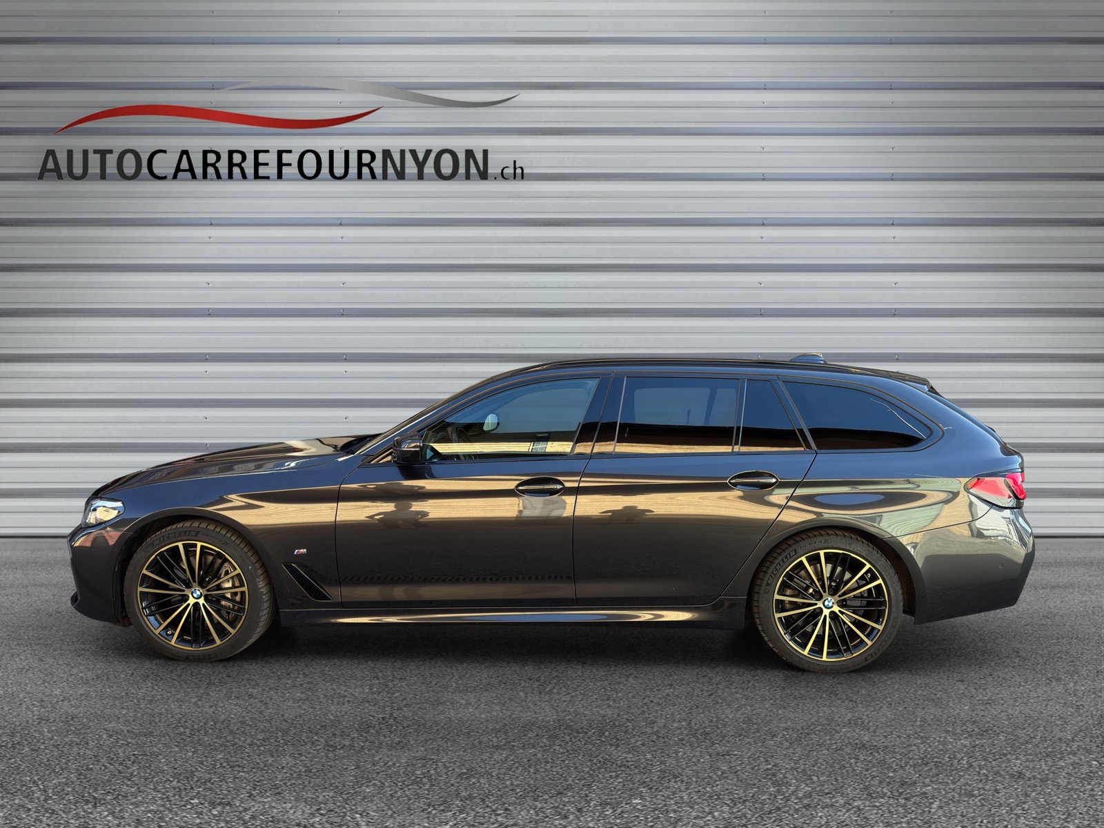 BMW 530d 48V Touring M Sport Steptronic, Mild-Hybrid Diesel/Elektro, Occasion / Gebraucht, Automatik - 3