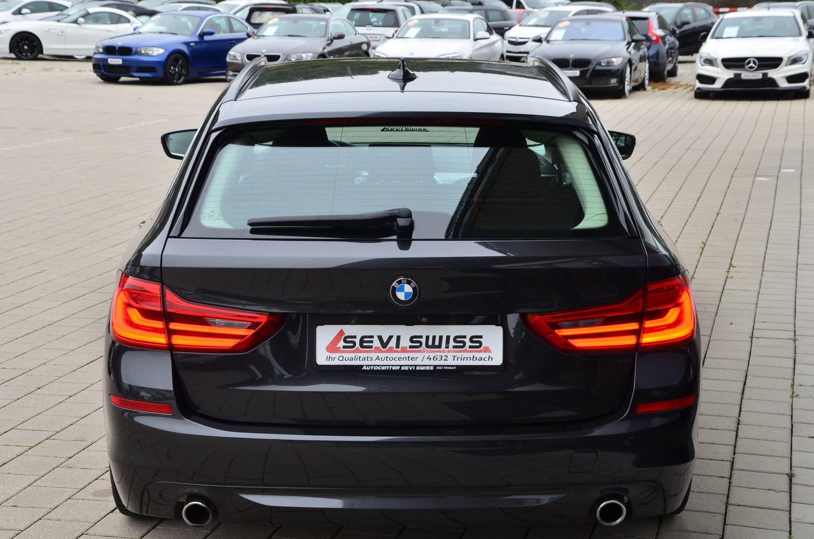 BMW 530i Touring Steptronic*Frisch ab MFK,1 Jahr oder 20'000, Benzin, Occasion / Gebraucht, Automatik - 6