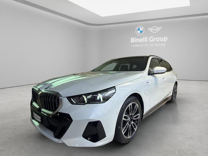 BMW 530e xDrive Touring M-SportPaket, Plug-in-Hybrid Benzin/Elektro, Occasion / Gebraucht, Automatik