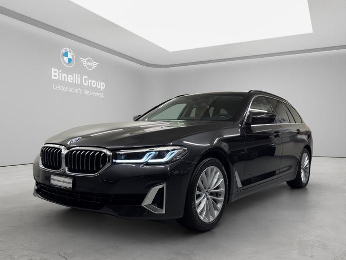 BMW 530d xDrive SAG Touring, Hybride Léger Diesel/Électricité, Occasion / Utilisé, Automatique