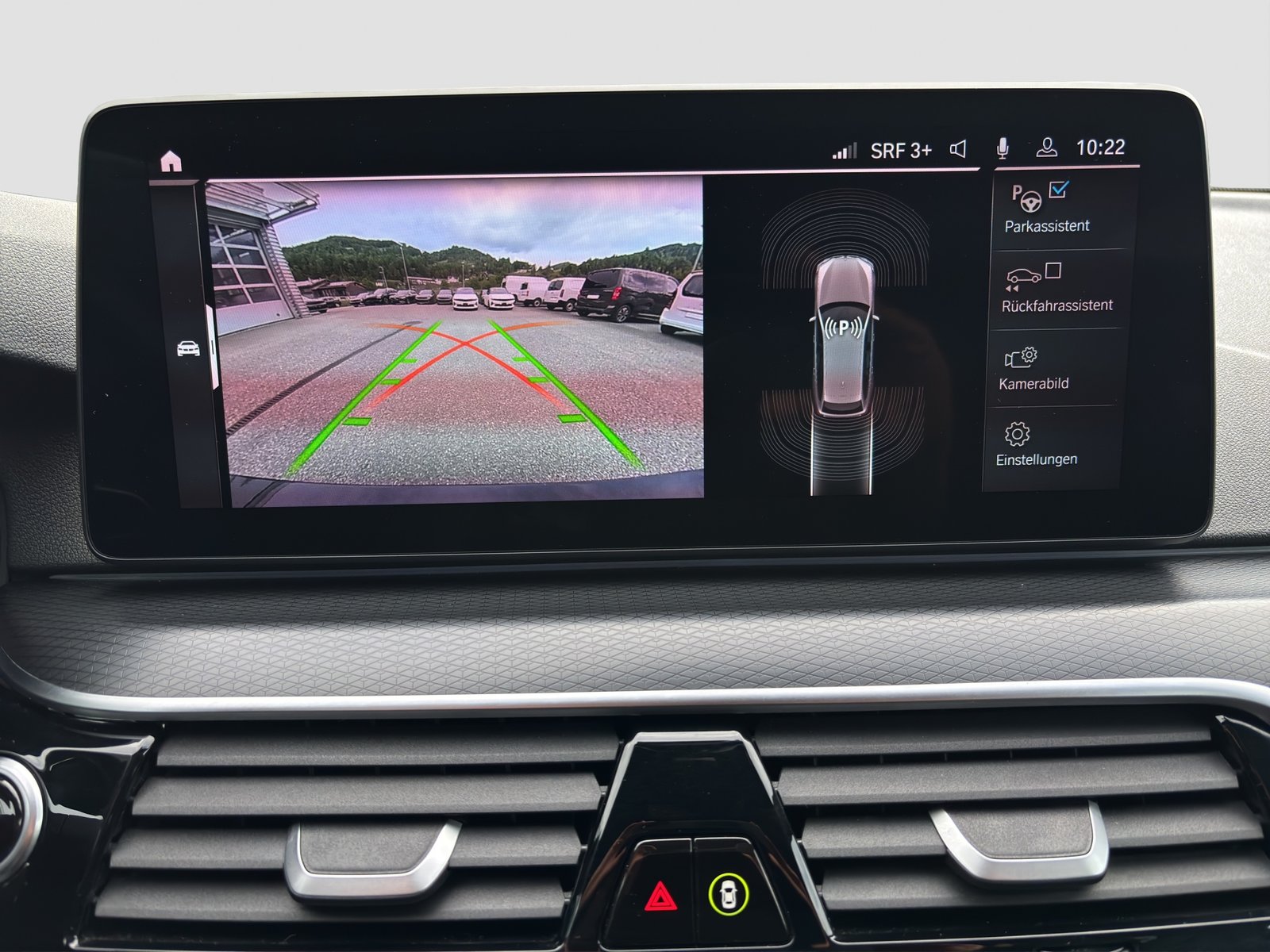 BMW 530e Touring Pure M Sport Steptronic, Plug-in-Hybrid Petrol/Electric, Second hand / Used, Automatic - 7