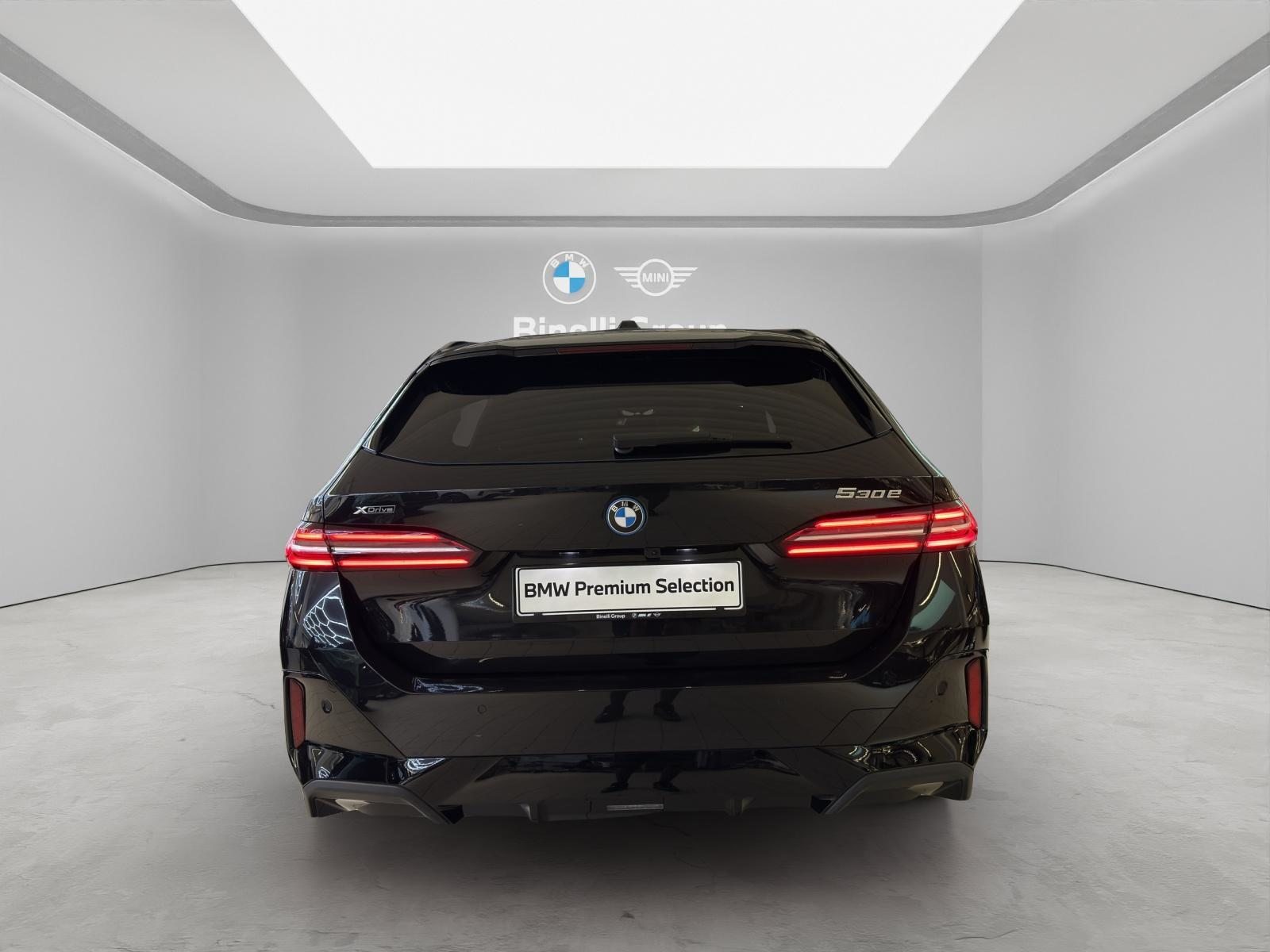 BMW 530e xDrive Touring M-SportPaket, Hybride Rechargeable Essence/Électricité, Occasion / Utilisé, Automatique - 5