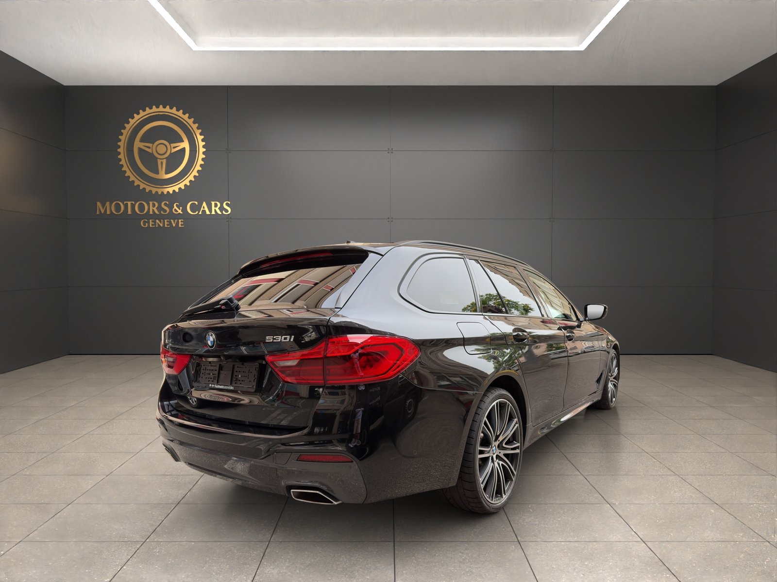 BMW 530i Touring M Sport Steptronic, Petrol, Second hand / Used, Automatic - 7