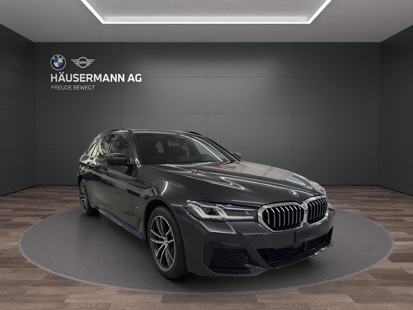 BMW 530e Touring M SPORT, Plug-in-Hybrid Petrol/Electric, Second hand / Used, Automatic - 3