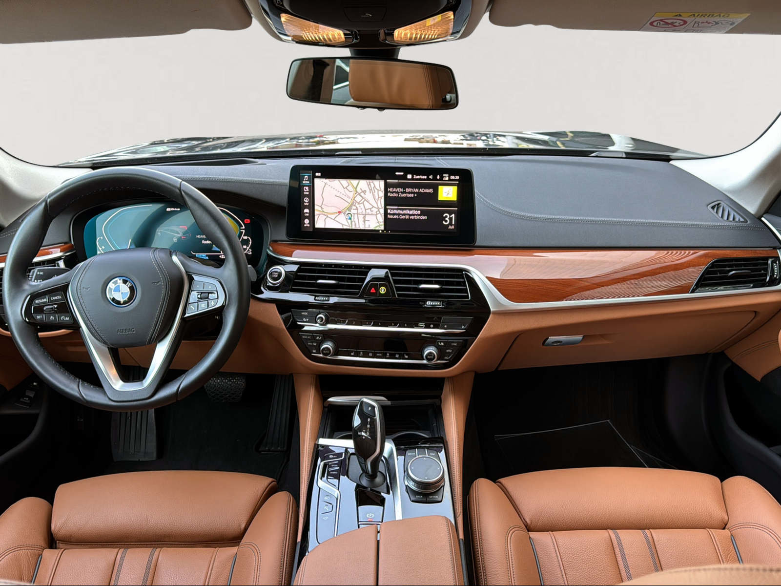 BMW 530e Touring Luxury Line Steptronic, Plug-in-Hybrid Benzina/Elettrica, Occasioni / Usate, Automatico - 4
