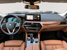 BMW 530e Touring Luxury Line Steptronic, Hybride Rechargeable Essence/Électricité, Occasion / Utilisé, Automatique - 3