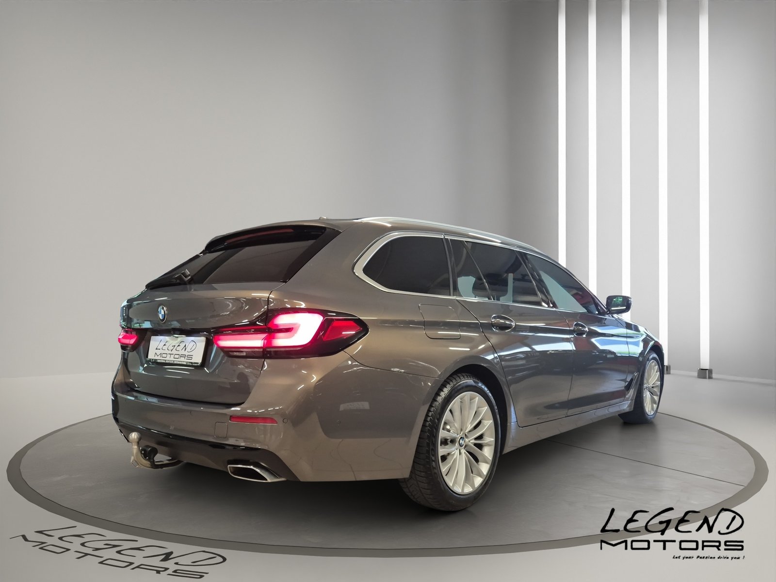 BMW 530d 48V Touring Steptronic, Mild-Hybrid Diesel/Elektro, Occasion / Gebraucht, Automatik - 6
