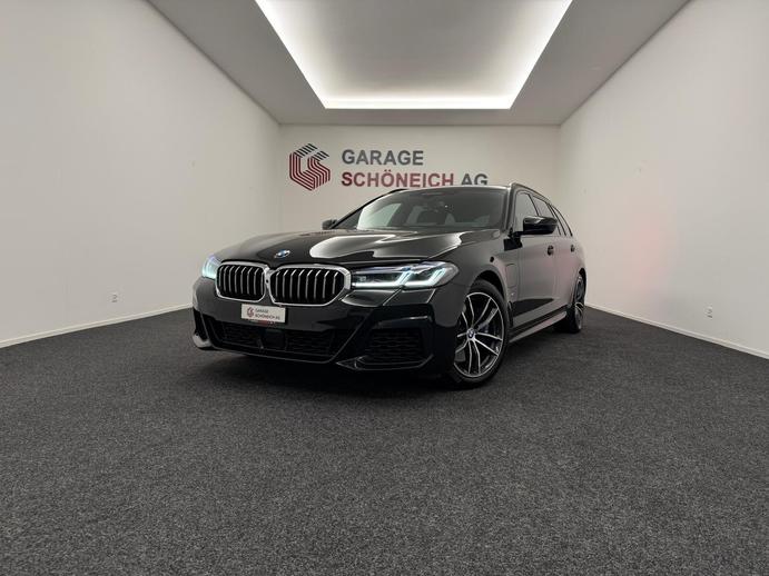 BMW 530e SAG Touring, Hybride Rechargeable Essence/Électricité, Occasion / Utilisé, Automatique