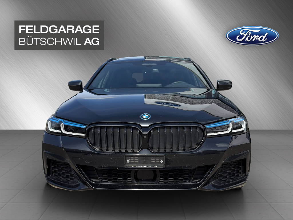 BMW 530e  SAG Touring MSport, Plug-in-Hybrid Petrol/Electric, Second hand / Used, Automatic - 2