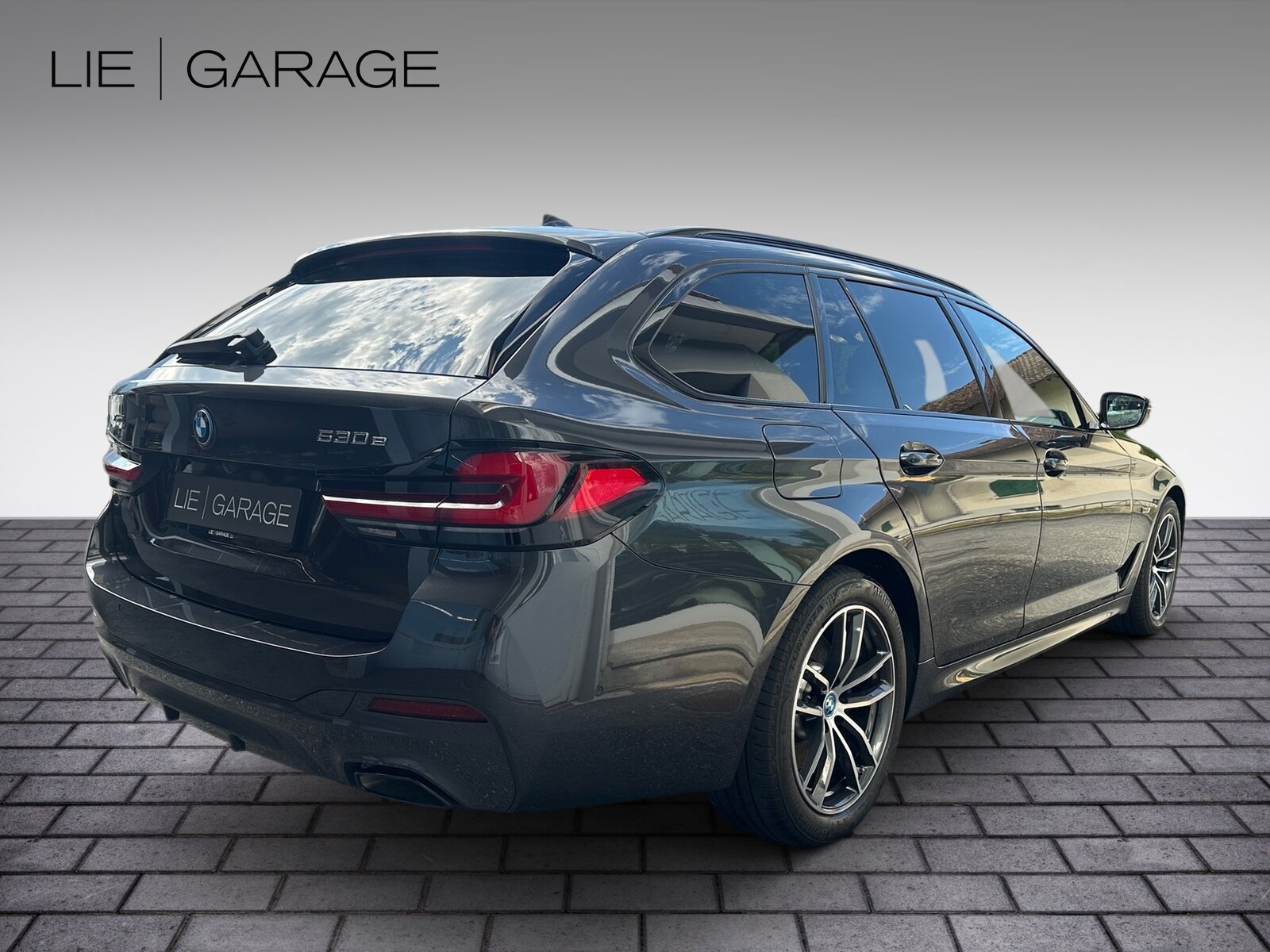 BMW 530e Touring Pure M Sport Steptronic, Hybride Rechargeable Essence/Électricité, Occasion / Utilisé, Automatique - 3