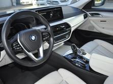 BMW 530e Touring Steptronic, Plug-in-Hybrid Benzin/Elektro, Occasion / Gebraucht, Automatik - 6