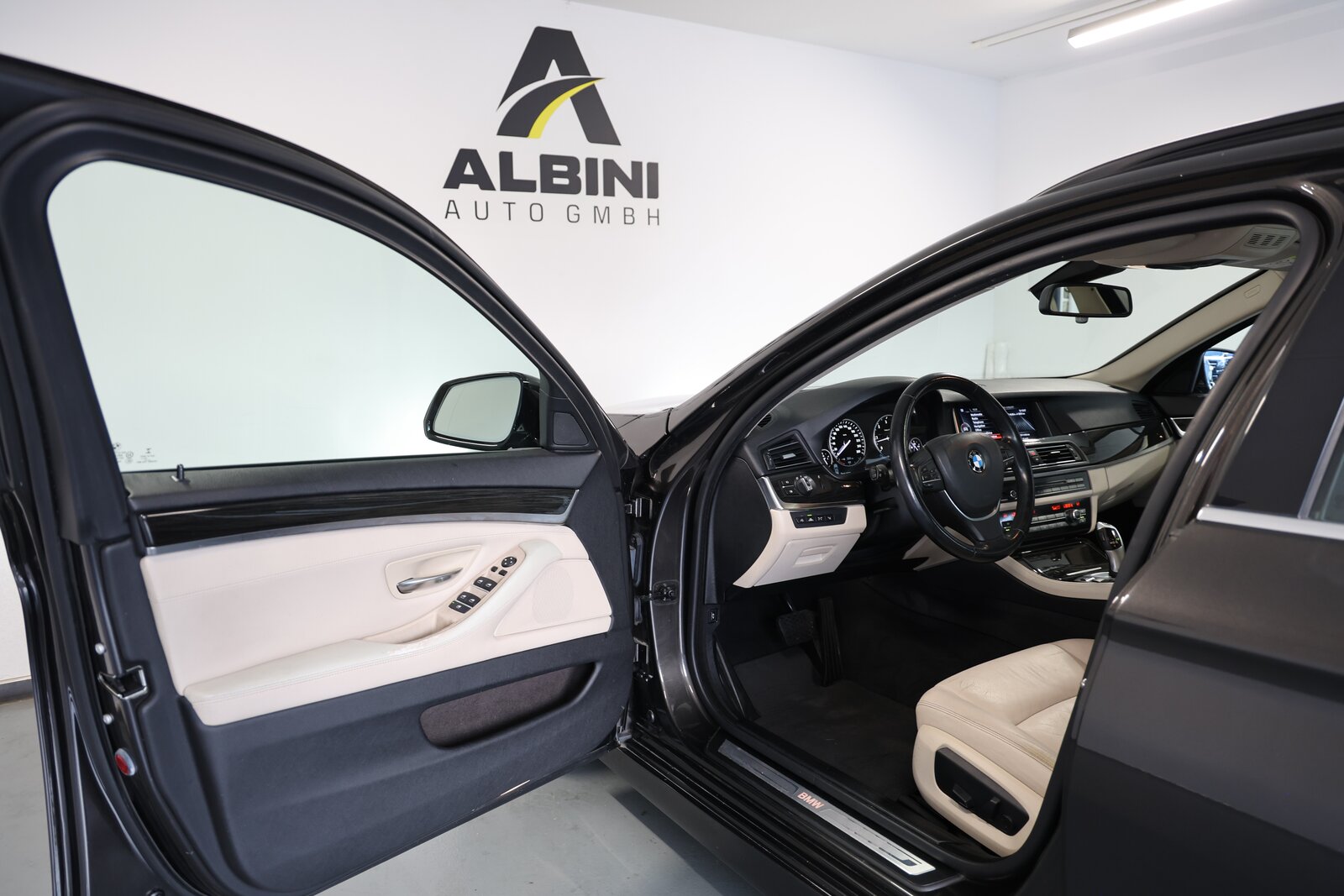 BMW 530d Touring, Diesel, Second hand / Used, Automatic - 5