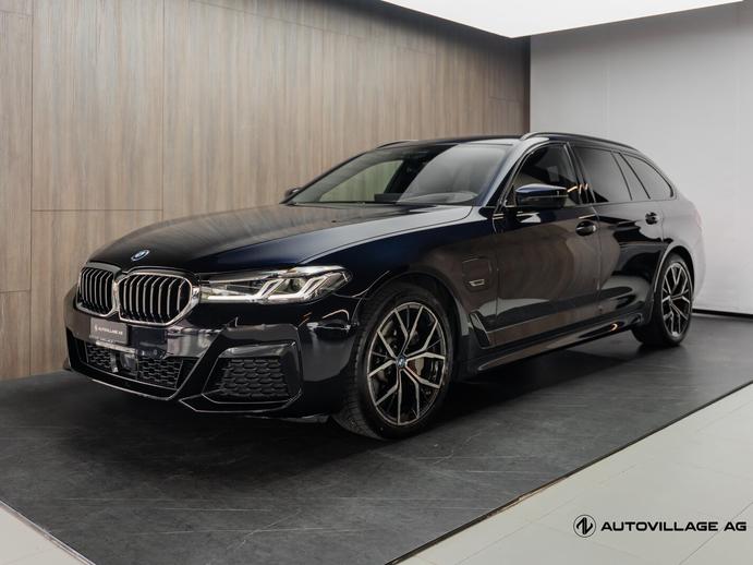BMW 530e Touring Pure M Sport Steptronic, Plug-in-Hybrid Benzina/Elettrica, Occasioni / Usate, Automatico