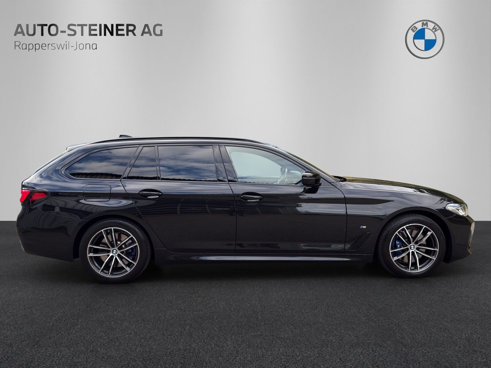 BMW 530e xDrive Touring M Sport Steptronic, Plug-in-Hybrid Petrol/Electric, Second hand / Used, Automatic - 6