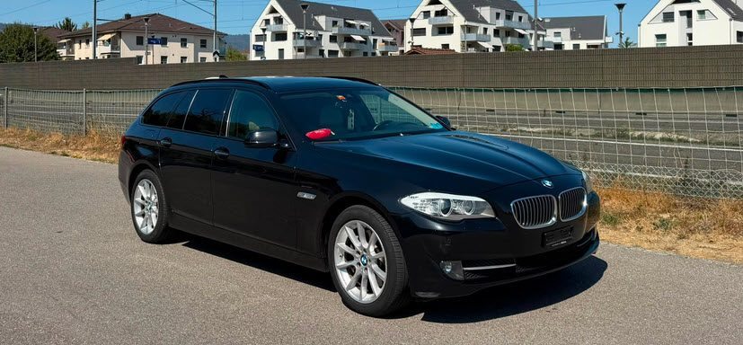 BMW 530 530d xDrive SAG