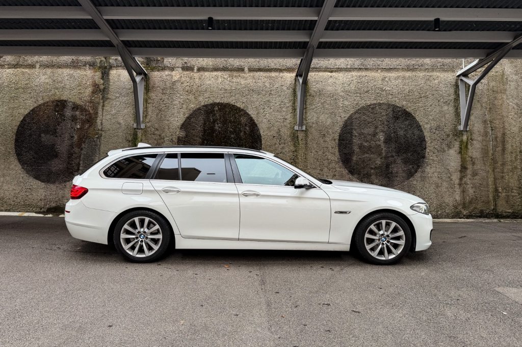 BMW 530d xDrive Steptronic Touring, Diesel, Occasion / Utilisé, Automatique - 7