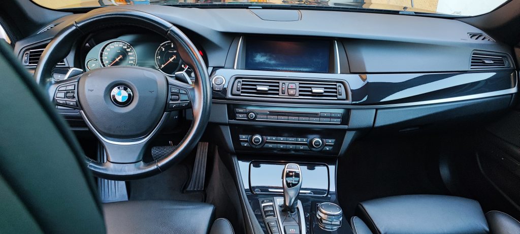 BMW 530d xDrive, Diesel, Occasion / Utilisé, Automatique - 6