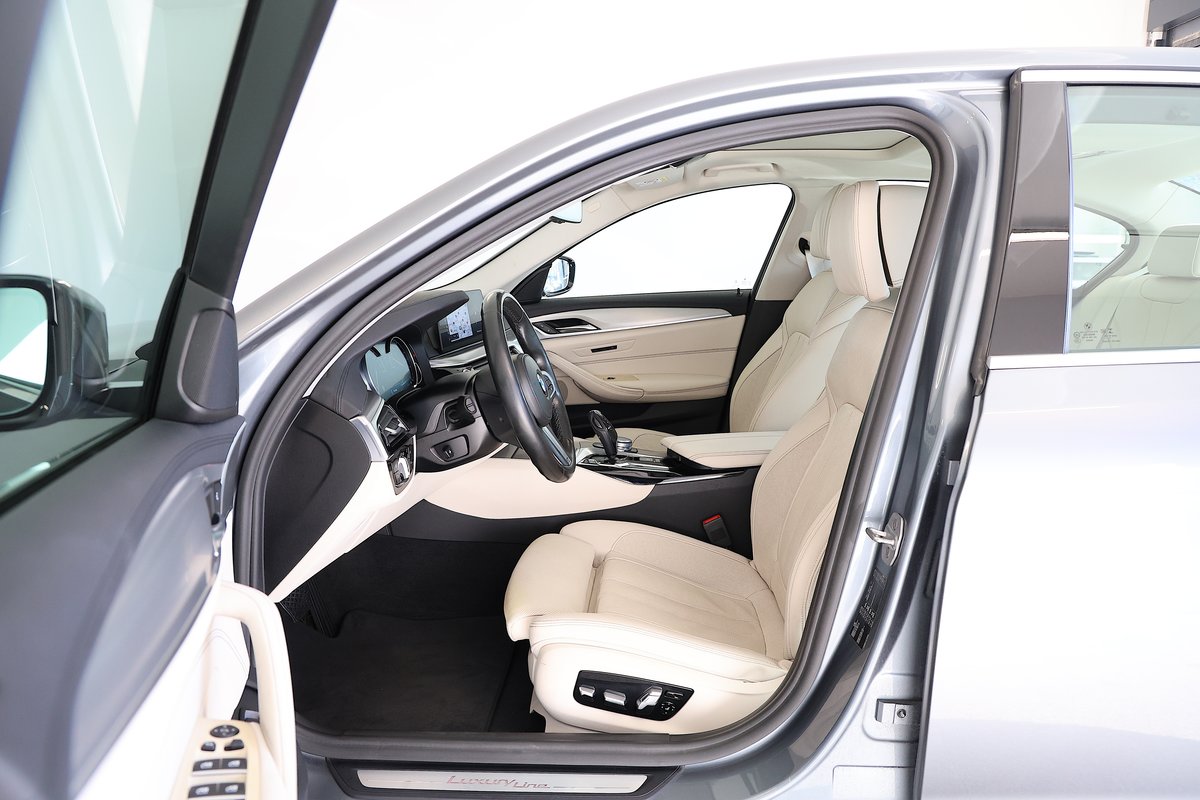 BMW 530d Luxury Line *Traumausstattung* Steptronic, Diesel, Occasion / Gebraucht, Automatik - 6