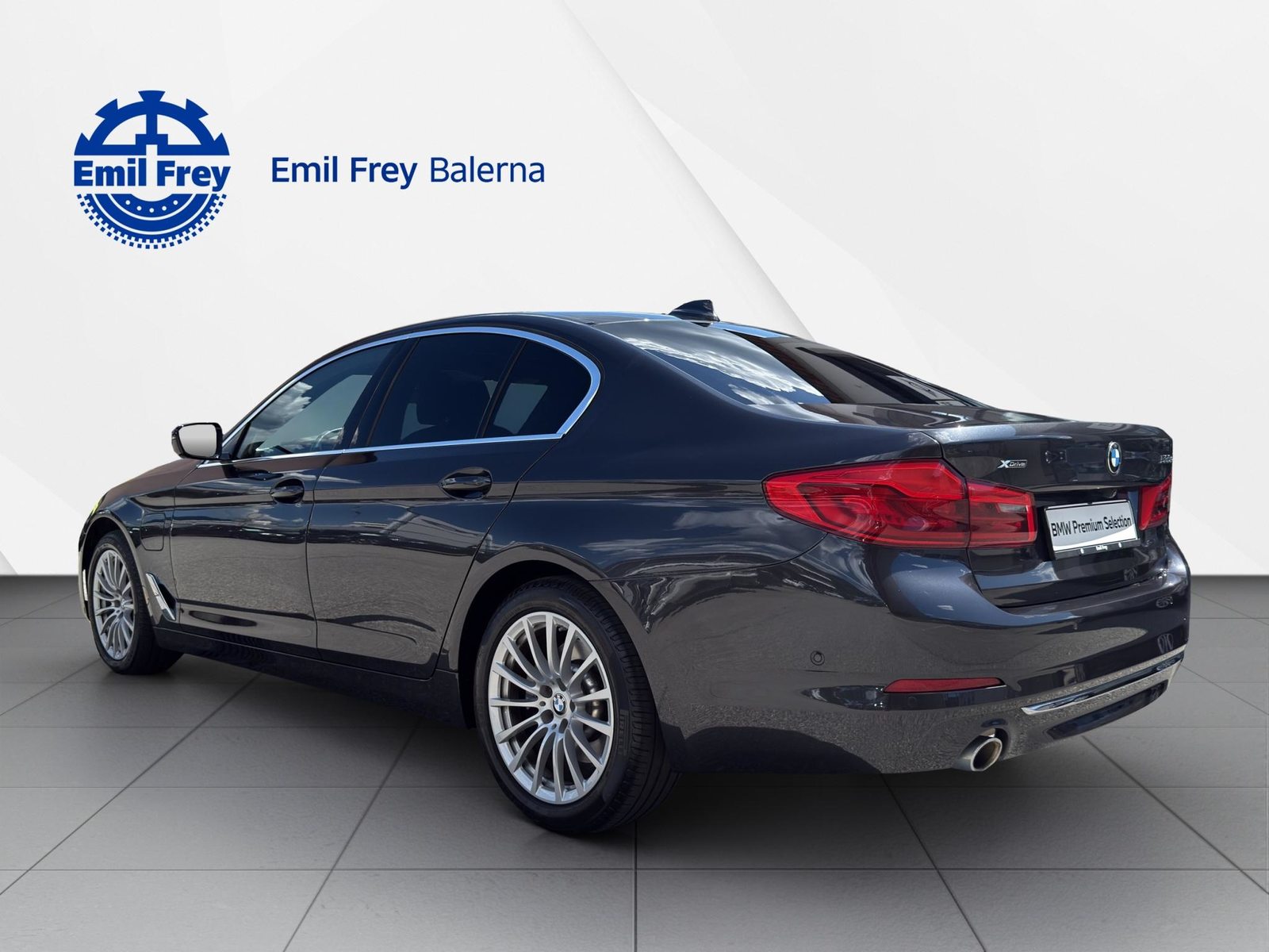 BMW 530e xDrive, Plug-in-Hybrid Petrol/Electric, Second hand / Used, Automatic - 6