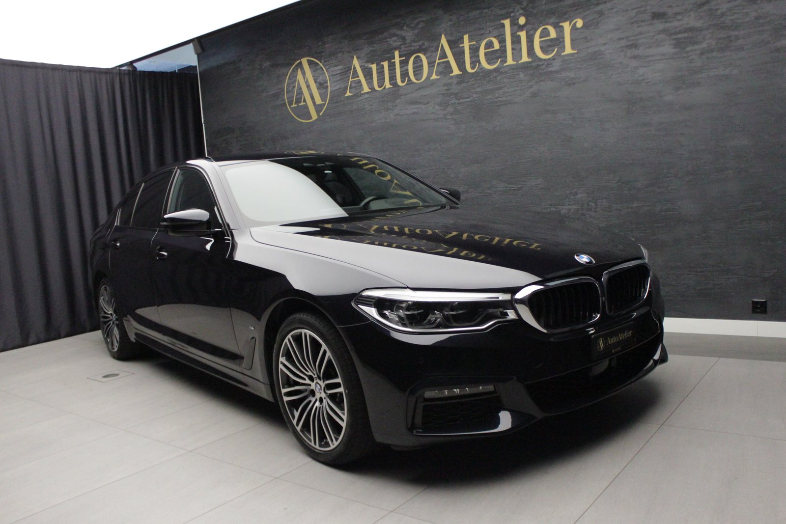 BMW 530e Steptronic, Plug-in-Hybrid Benzina/Elettrica, Occasioni / Usate, Automatico - 2