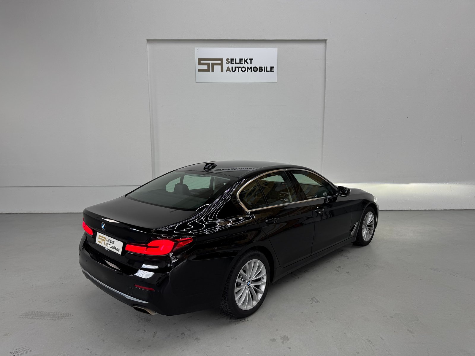 BMW 530d 48V Luxury Line Steptronic Ab 524.35/Mt.*, Mild-Hybrid Diesel/Elektro, Occasion / Gebraucht, Automatik - 6