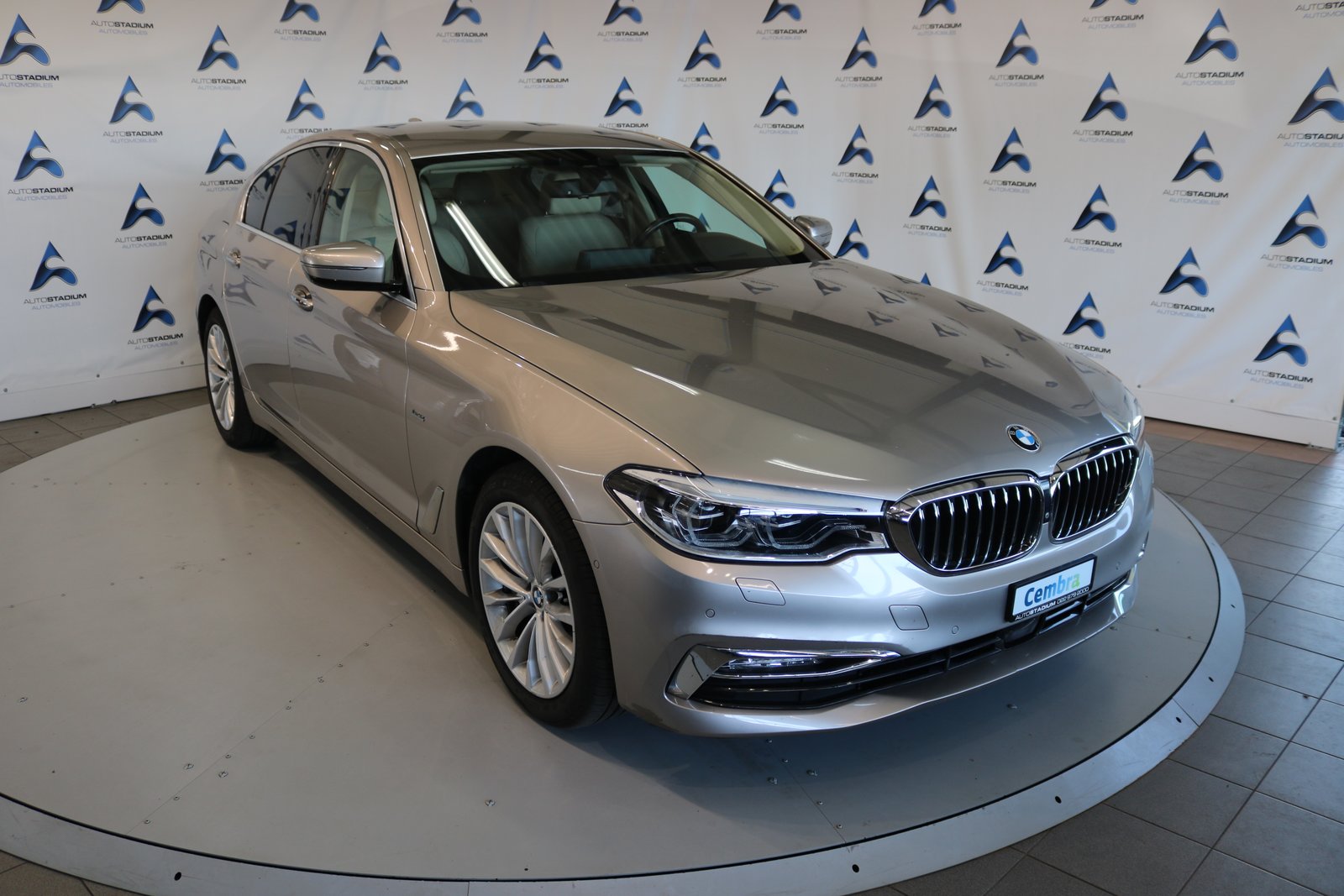 BMW 530i Luxury Line Steptronic