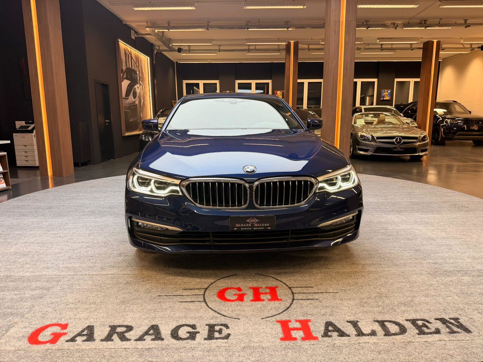 BMW 530i xDrive, Benzin, Occasion / Gebraucht, Automatik - 2