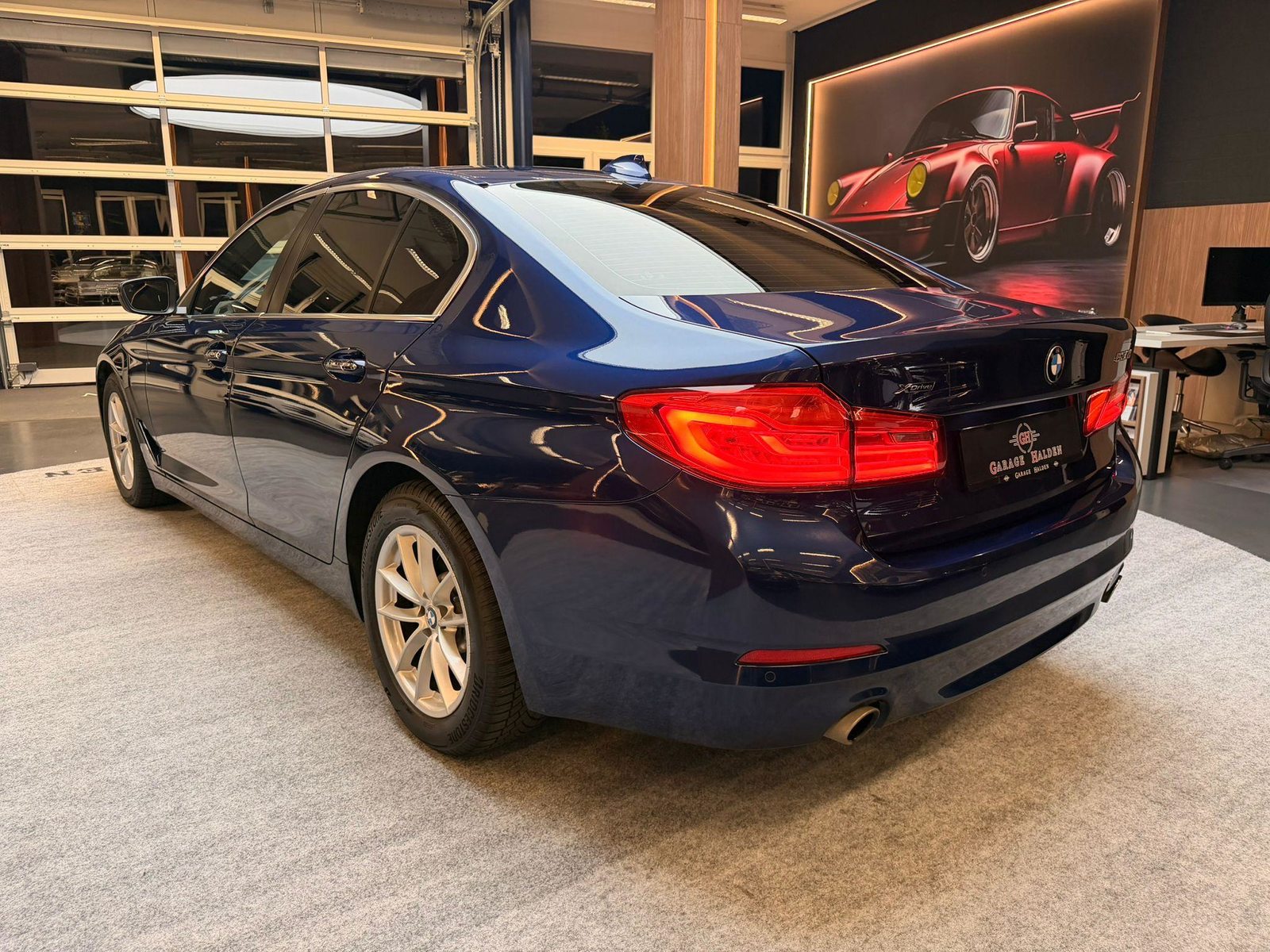 BMW 530i xDrive, Benzin, Occasion / Gebraucht, Automatik - 6