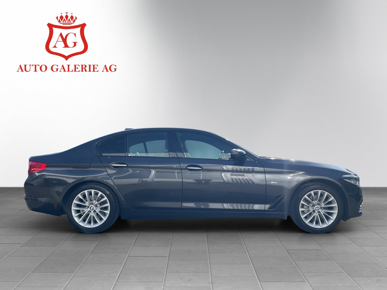 BMW 530d Sport Line Steptronic, Diesel, Second hand / Used, Automatic - 4