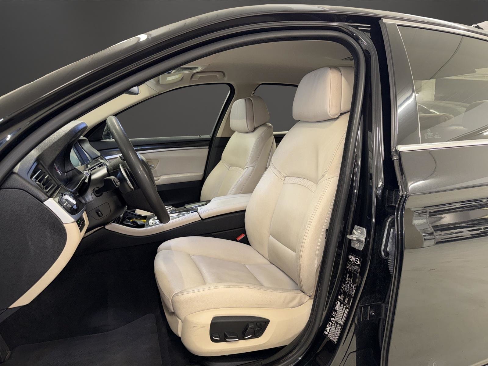 BMW 530d Luxury Line Steptronic, Diesel, Occasion / Gebraucht, Automatik - 7