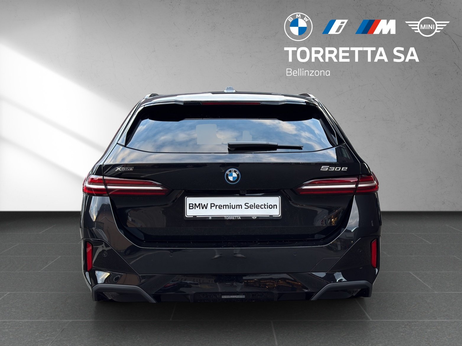 BMW 530e M Sport Steptronic, Plug-in-Hybrid Benzina/Elettrica, Occasioni / Usate, Automatico - 4