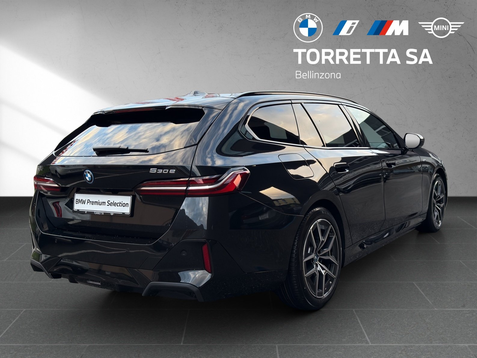 BMW 530e M Sport Steptronic, Plug-in-Hybrid Benzina/Elettrica, Occasioni / Usate, Automatico - 5