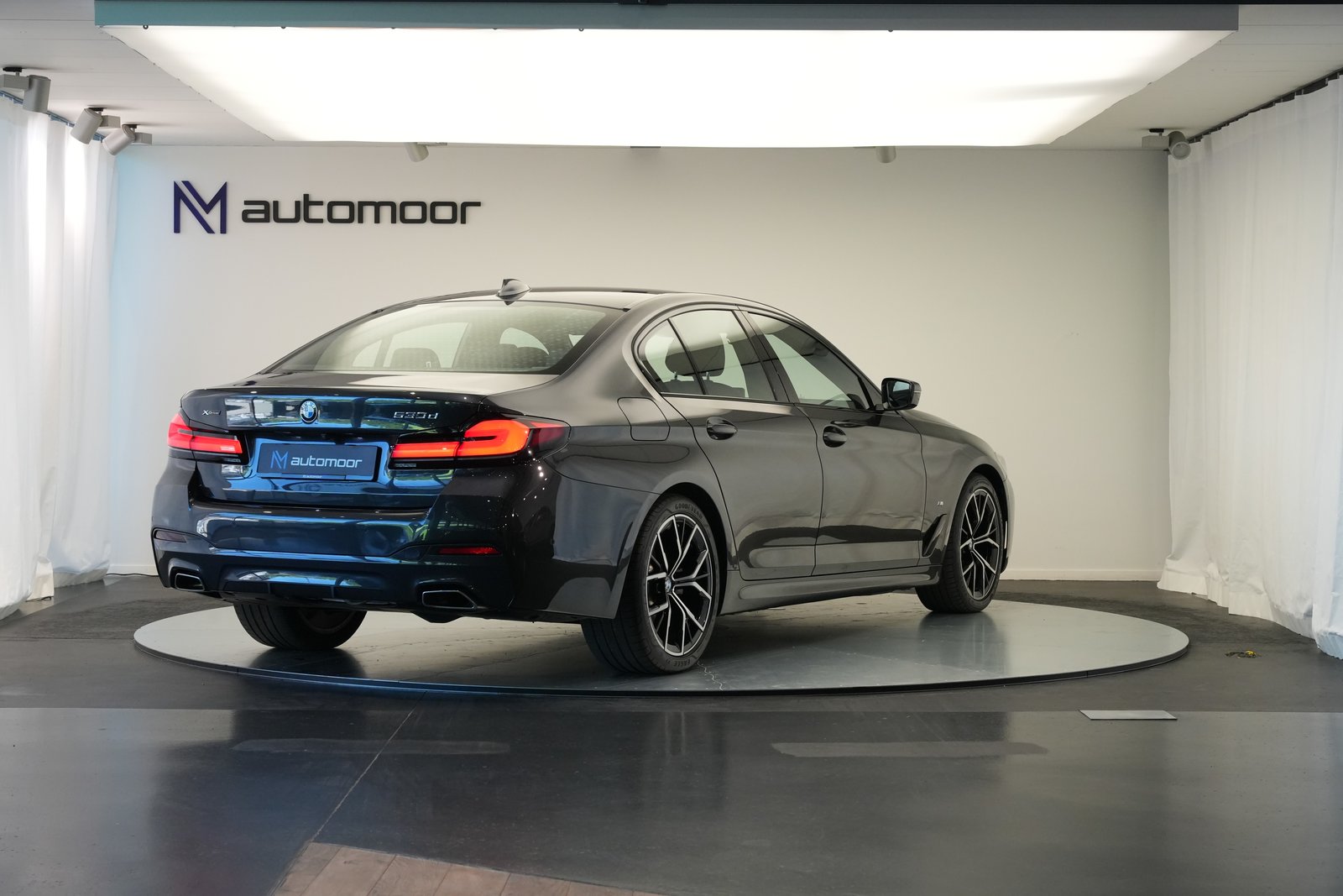 BMW 530d 48V M Sport Steptronic *AHK*, Mild-Hybrid Diesel/Elektro, Occasion / Gebraucht, Automatik - 5