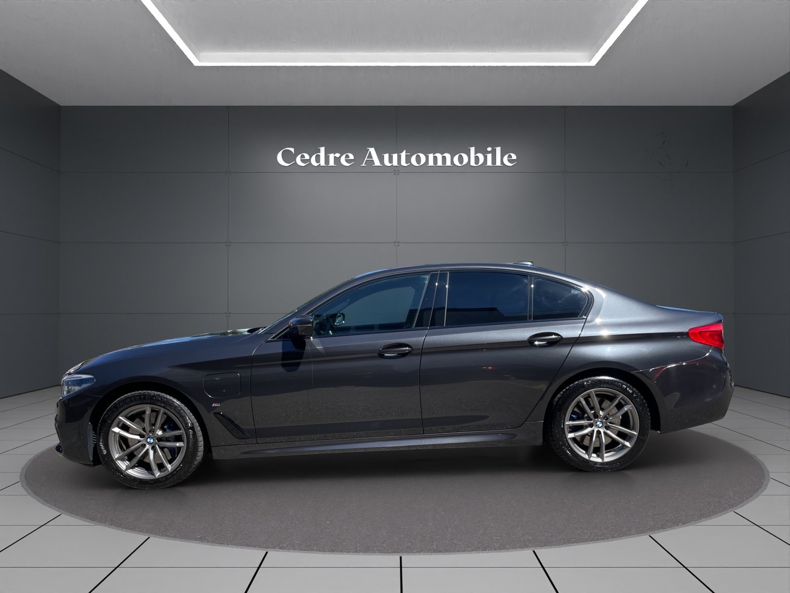 BMW 530e M Sport Steptronic, Plug-in-Hybrid Benzina/Elettrica, Occasioni / Usate, Automatico - 4