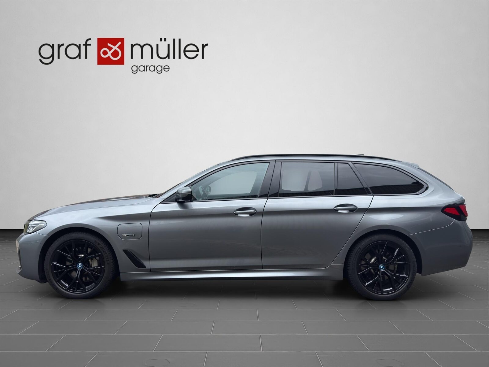 BMW 530e xDrive M-Sport Steptronic, Plug-in-Hybrid Benzin/Elektro, Occasion / Gebraucht, Automatik - 2
