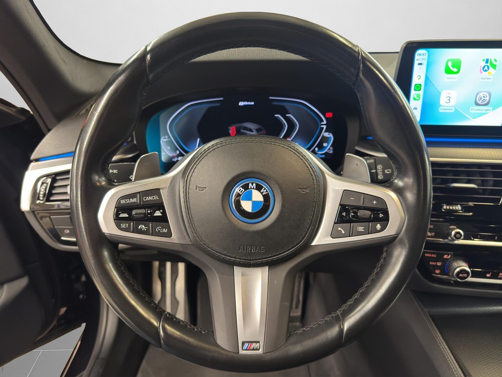 BMW 530e xDrive M-Sport Steptronic, Plug-in-Hybrid Benzin/Elektro, Occasion / Gebraucht, Automatik - 5