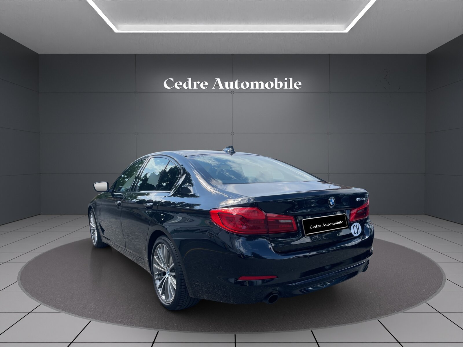 BMW 530e iPerformance Steptronic, Plug-in-Hybrid Petrol/Electric, Second hand / Used, Automatic - 6